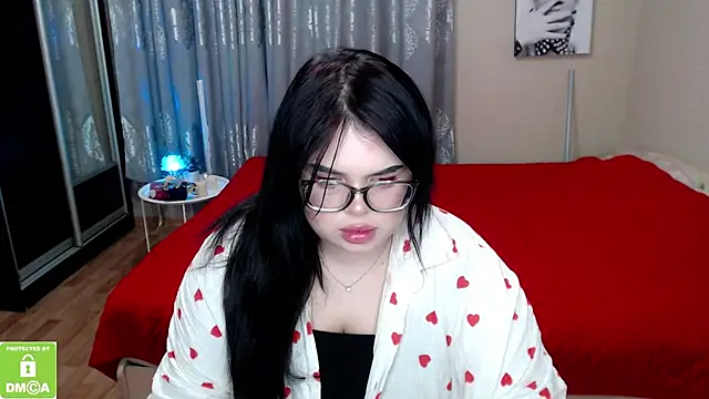 Plump Bums online show from February 13, 5:09 pm