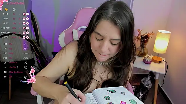 Snapshot of Tamara_m_ chatting on September 23, 4:54 pm Tamara m  online show from September 23, 4:54 pm