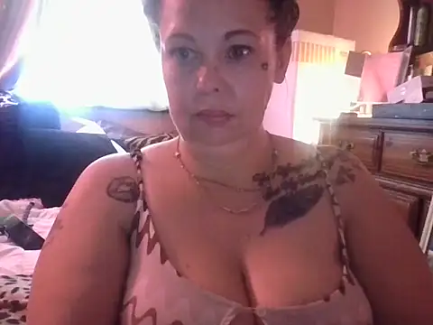 prettyface669 online show from September 12, 6:19 pm