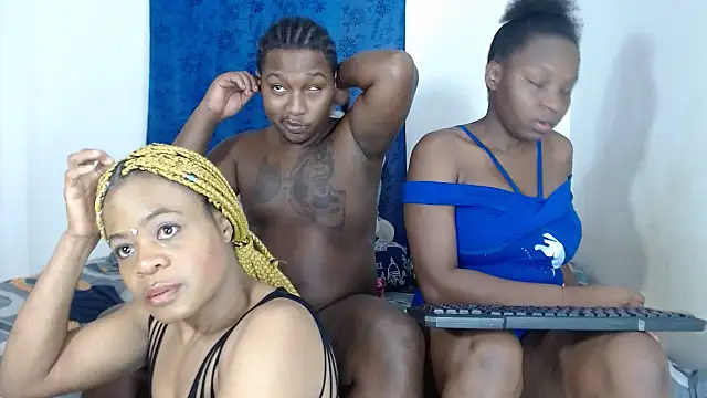 sexxxtreeme  online show from March 4, 8:02 am