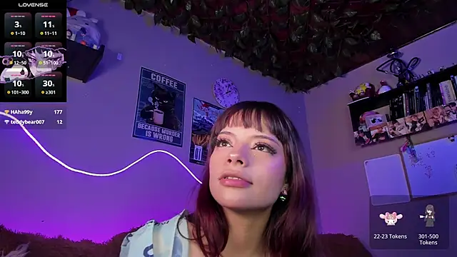 Snapshot of maryberry__ chatting on March 11, 7:04 am maryberry online show from March 11, 7:04 am