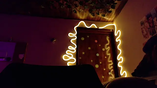 Snapshot of maryberry__ chatting on December 3, 11:03 pm maryberry online show from December 3, 11:03 pm