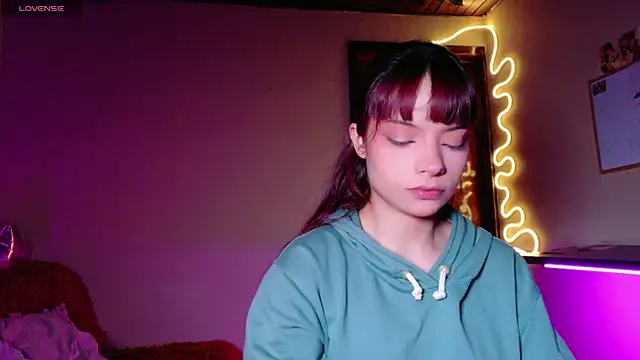 Snapshot of maryberry__ chatting on July 30, 6:23 am maryberry online show from July 30, 6:23 am