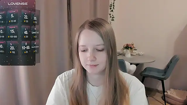 Snapshot of Alyaley chatting on February 12, 5:30 pm Alyaley online show from February 12, 5:30 pm