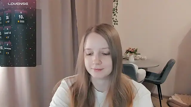 Snapshot of Alyaley chatting on February 13, 5:42 pm Alyaley online show from February 13, 5:42 pm