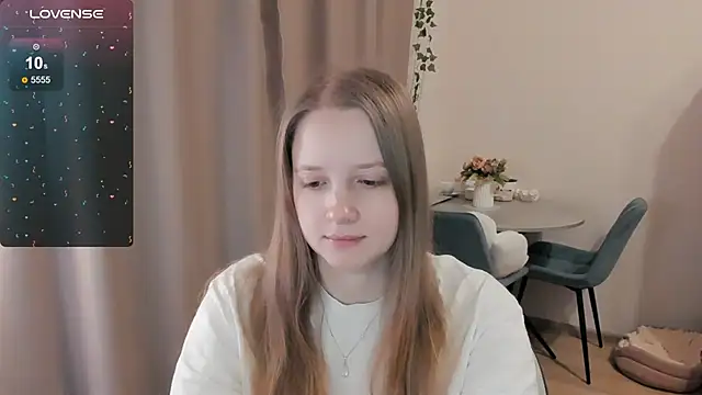 Snapshot of Alyaley chatting on February 16, 6:37 pm Alyaley online show from February 16, 6:37 pm