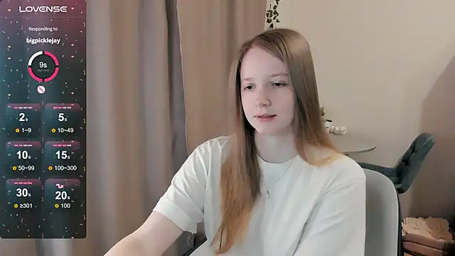 Snapshot of Alyaley chatting on February 19, 11:34 pm Alyaley online show from February 19, 11:34 pm