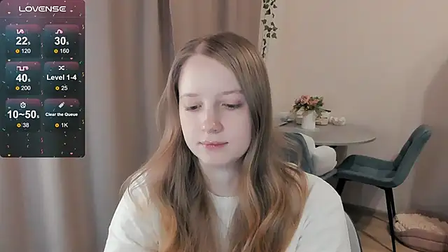 Snapshot of Alyaley chatting on February 22, 2:02 am Alyaley online show from February 22, 2:02 am