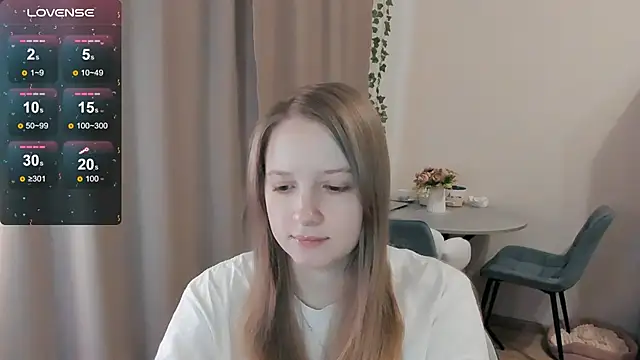 Snapshot of Alyaley chatting on March 3, 5:57 am Alyaley online show from March 3, 5:57 am