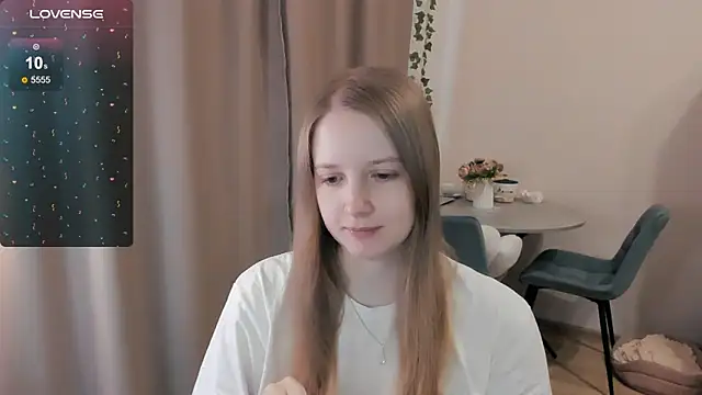 Snapshot of Alyaley chatting on March 7, 11:29 am Alyaley online show from March 7, 11:29 am