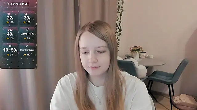 Snapshot of Alyaley chatting on March 12, 4:57 pm Alyaley online show from March 12, 4:57 pm