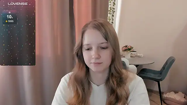Snapshot of Alyaley chatting on March 21, 6:07 am Alyaley online show from March 21, 6:07 am