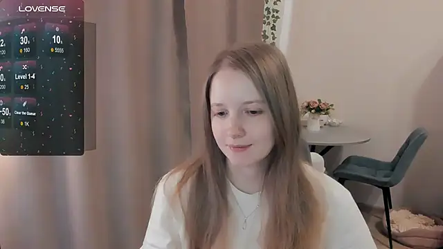 Snapshot of Alyaley chatting on March 30, 9:21 am Alyaley online show from March 30, 9:21 am
