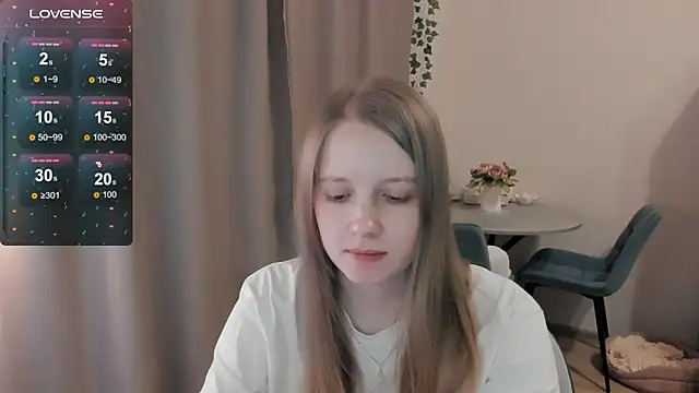 Snapshot of Alyaley chatting on March 30, 9:27 pm Alyaley online show from March 30, 9:27 pm