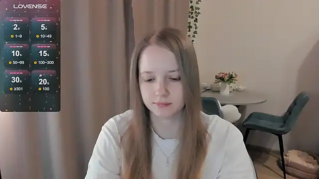 Snapshot of Alyaley chatting on April 10, 5:06 pm Alyaley online show from April 10, 5:06 pm