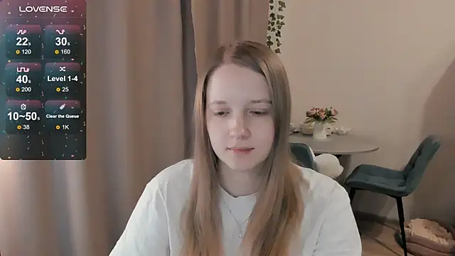 Snapshot of Alyaley chatting on April 11, 6:56 pm Alyaley online show from April 11, 6:56 pm