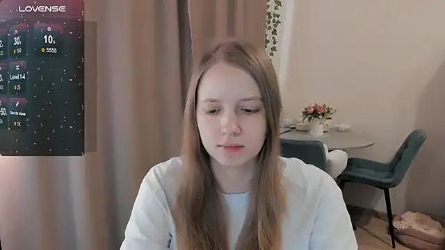 Snapshot of Alyaley chatting on May 1, 1:05 pm Alyaley online show from May 1, 1:05 pm