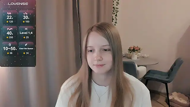 Snapshot of Alyaley chatting on May 15, 12:39 am Alyaley online show from May 15, 12:39 am