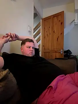 Lukeyboy027 online show from January 11, 8:25 pm