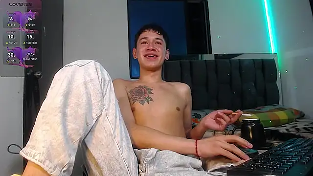 Mr daren  online show from January 28, 12:05 am