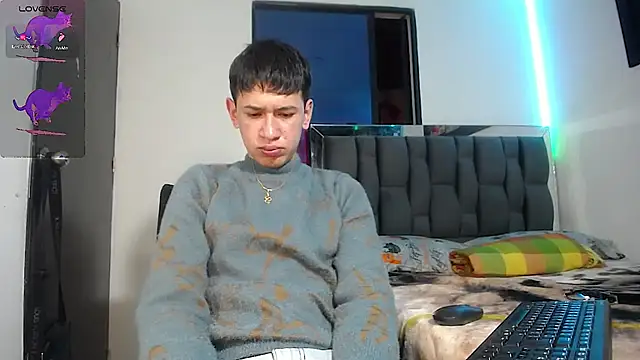 Mr daren  online show from January 28, 5:46 pm