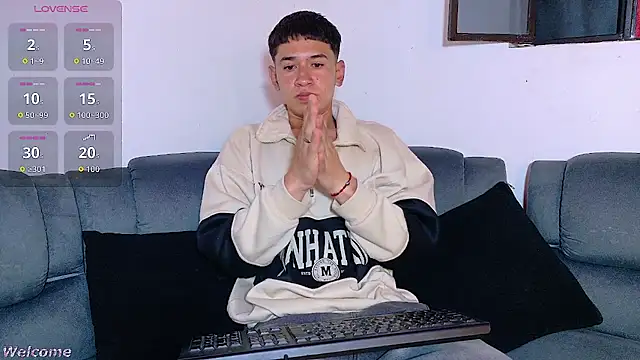 Snapshot of Mr_daren_ chatting on March 3, 6:03 pm Mr daren online show from March 3, 6:03 pm