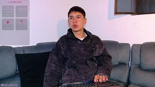 Snapshot of Mr_daren_ chatting on March 24, 6:02 pm Mr daren online show from March 24, 6:02 pm