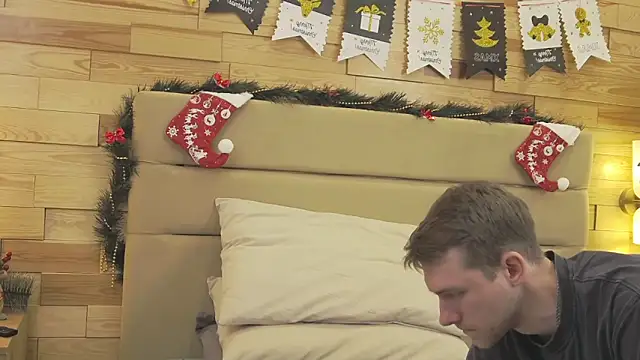 EthanPinkman online show from December 23, 4:32 am