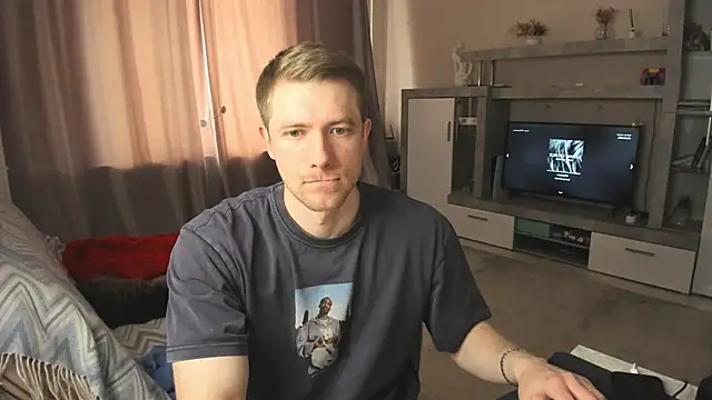 EthanPinkman online show from May 16, 7:05 am
