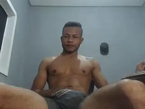 Snapshot of grandominantex1 chatting on December 2, 3:58 am grandominantex1 online show from December 2, 3:58 am