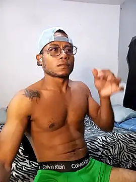 grandominantex1 online show from March 29, 12:54 am