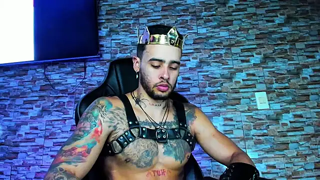 Seth Owner online show from December 13, 5:21 pm