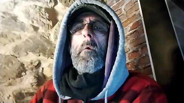 Snapshot of Oridama123 chatting on February 25, 3:05 am Oridama123 online show from February 25, 3:05 am