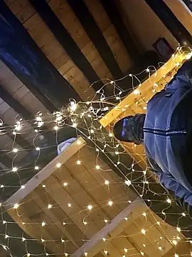 Snapshot of Oridama123 chatting on March 26, 10:26 pm Oridama123 online show from March 26, 10:26 pm