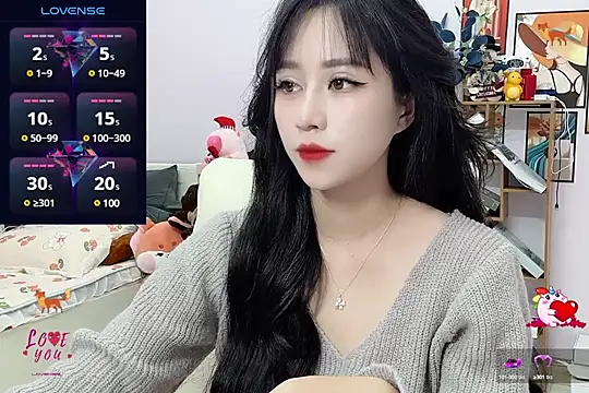 Snapshot of _LLisa_ chatting on January 8, 6:52 pm LLisa online show from January 8, 6:52 pm