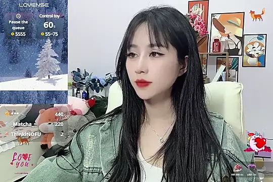 Snapshot of _LLisa_ chatting on February 12, 11:51 am LLisa online show from February 12, 11:51 am