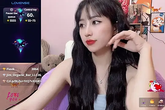 Snapshot of _LLisa_ chatting on March 15, 11:39 pm LLisa online show from March 15, 11:39 pm