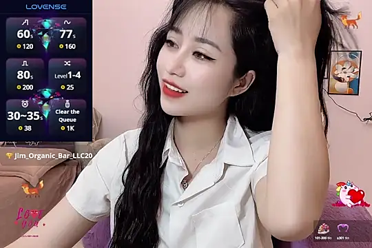 Snapshot of _LLisa_ chatting on March 16, 5:07 pm LLisa online show from March 16, 5:07 pm