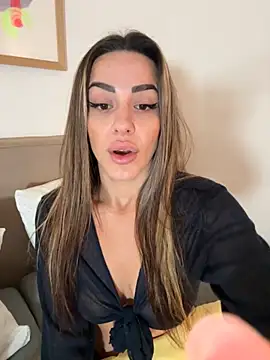 Snapshot of Alisa-Marie chatting on November 15, 11:40 am Alisa-Marie online show from November 15, 11:40 am