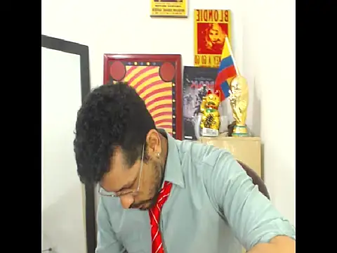 Snapshot of MikeRiverx chatting on July 27, 5:58 am MikeRiverx online show from July 27, 5:58 am