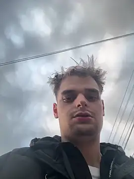 Snapshot of radoslavsumanofficial chatting on September 27, 5:12 am radoslavsumanofficial online show from September 27, 5:12 am