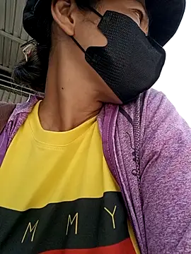 2HotAsain4u online show from March 5, 3:51 am