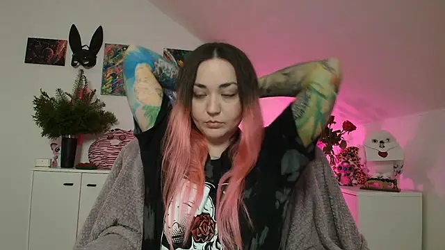 PinkHurricaneOfficial online show from March 25, 3:07 pm