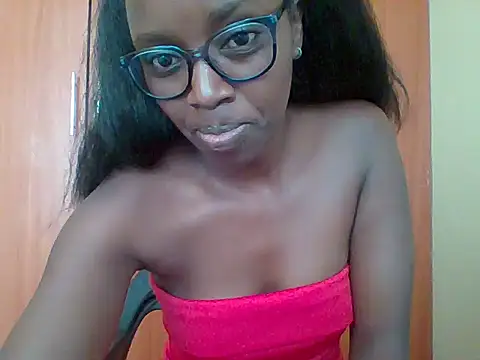Snapshot of sexy_darleen23 chatting on June 18, 9:14 am sexy darleen23 online show from June 18, 9:14 am