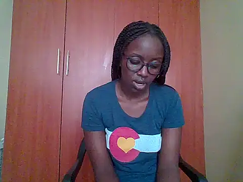 Snapshot of sexy_darleen23 chatting on July 22, 9:01 am sexy darleen23 online show from July 22, 9:01 am