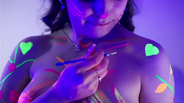 EstherMitchel online show from March 10, 8:15 am