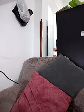 shirazz najmm online show from November 17, 4:13 pm