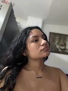 Riana Kean online show from December 11, 3:35 am