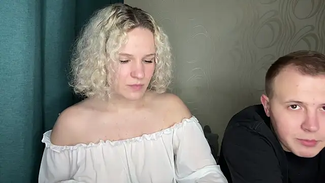 MrMrsRight online show from February 14, 7:23 pm