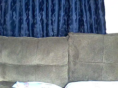 petite clara24 online show from July 14, 9:20 pm